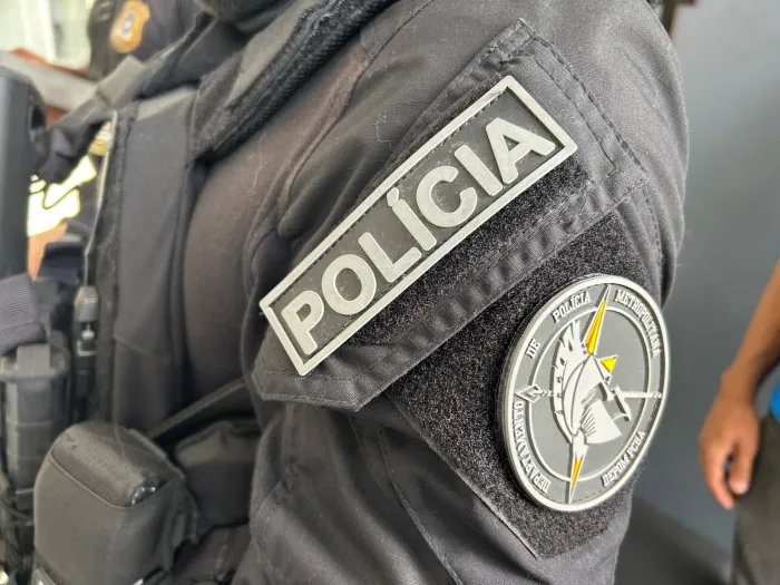 Balanças de precisão e embalagens para acondicionamento de drogas foram apreendidas durante diligências - 08/10/2026 - Fonte/Crédito: Guilherme Santos / Ascom-PCBA
