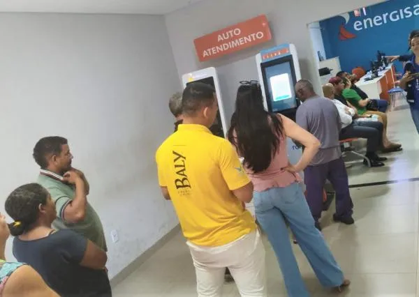 Sorriso estabelece limite para tempo de espera em bancos, concessionárias e Correios