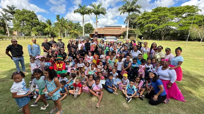 Iniciativa em comemoração ao Dia das Crianças contemplou cinco unidades de ensino e contou com o apoio da sociedade civil - 09/10/2026 - Fonte/Crédito: Kaliane Almeida / Ascom-PCBA