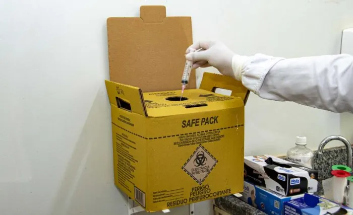 Multa por descarte irregular de agulhas pode chegar a R$ 4,2 mil em Cuiabá