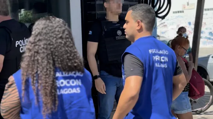 Operações de fiscalização do Procon têm auxiliado no combate às irregularidades e protegem os consumidores alagoanos - Divulgação