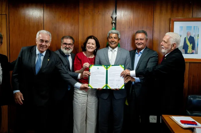 Em agenda com Jerônimo Rodrigues, Governo Federal formaliza destinação de R$ 3 bilhões para a Ponte Salvador–Itaparica