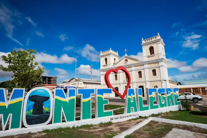 Emater incentiva cultura da banana em assentamento em Monte Alegre