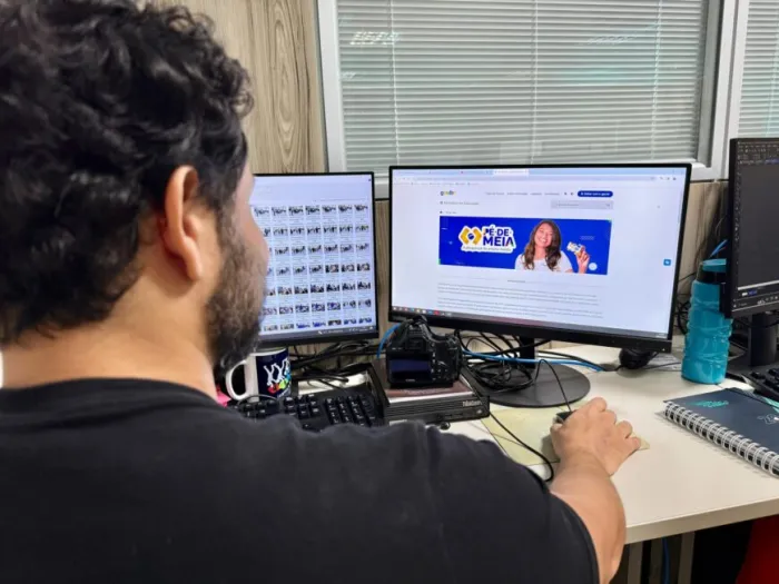 Atualmente, 34.758 estudantes do Ensino Médio Regular e da Educação de Jovens e Adultos (EJA) são atendidos pela iniciativa, que oferece incentivos financeiros para estimular a permanência e a conclusão escolar