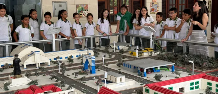 Estudantes da rede particular de ensino visitam Escola de Trânsito do Detran-CE em Fortaleza