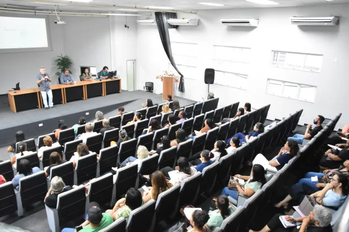 Educação capacita diretores escolares para aprimorar prestação de contas em Cuiabá