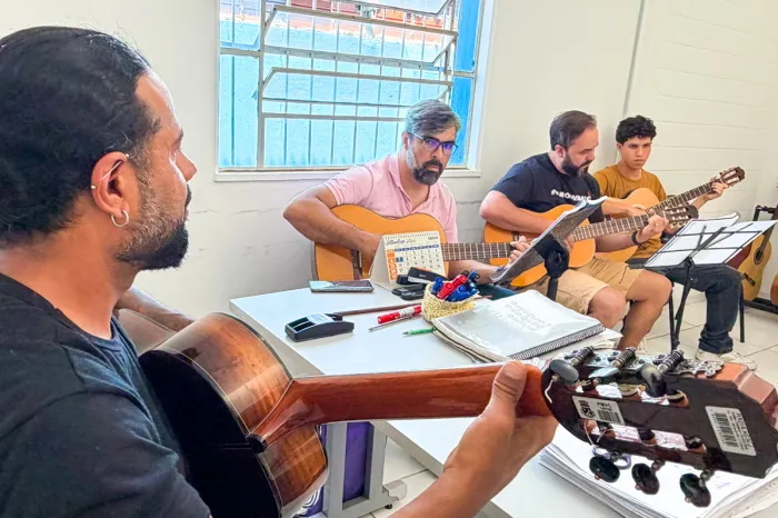 Conservatório Municipal une gerações e prepara apresentações de fim de ano