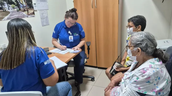 UPA Terra Firme promove ação integrada de saúde dos olhos