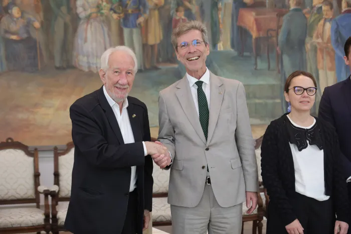 Vice-governador recebe embaixador da Áustria em busca de novas cooperações para o Paraná