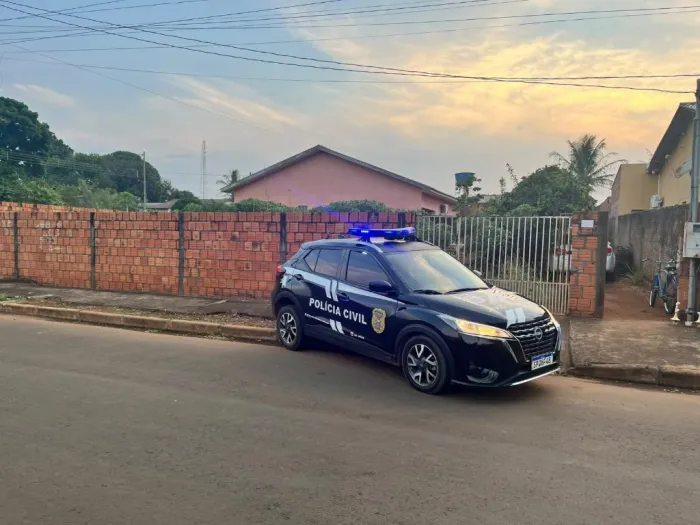 Polícia Civil cumpre mandados e prende duas pessoas em operação de combate ao tráfico em Alto Taquari