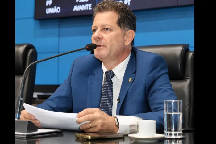 Chuvas deixam famílias fora de casa, provocam resgates e levam deputado a solicitar apoio do Fundo Estadual de Defesa Civil