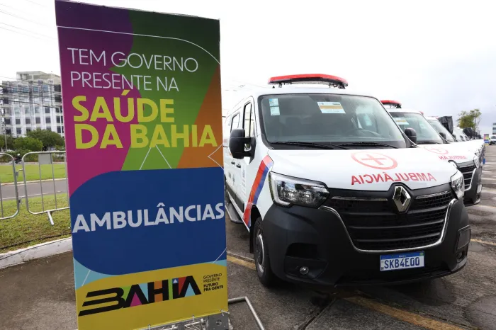MS e Sesab entregam 14 ambulâncias e iniciam atendimentos da carreta de cardiologia do Agora Tem Especialistas