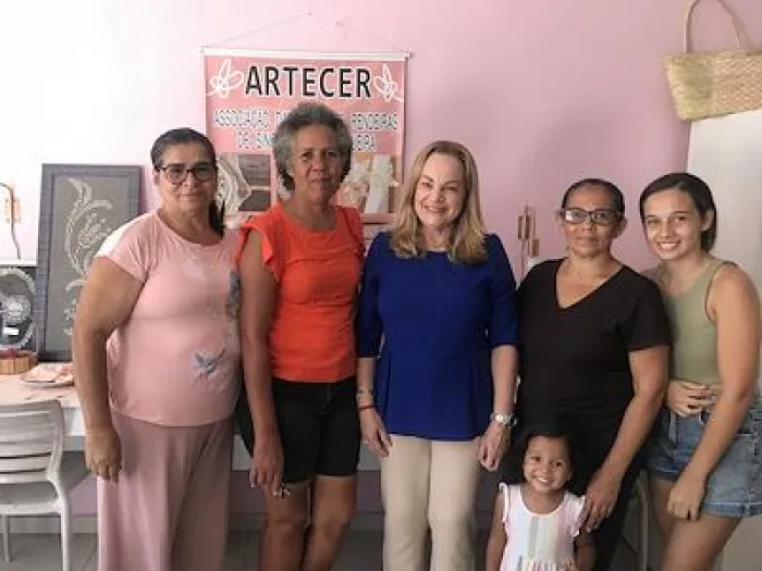 Secretária de Relações Federativas e Internacionais visita artesãos do Alagoas Feita à Mão