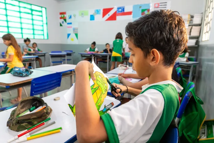 Prefeitura pede ajuda da comunidade após furtos de fiação elétrica prejudicarem aulas