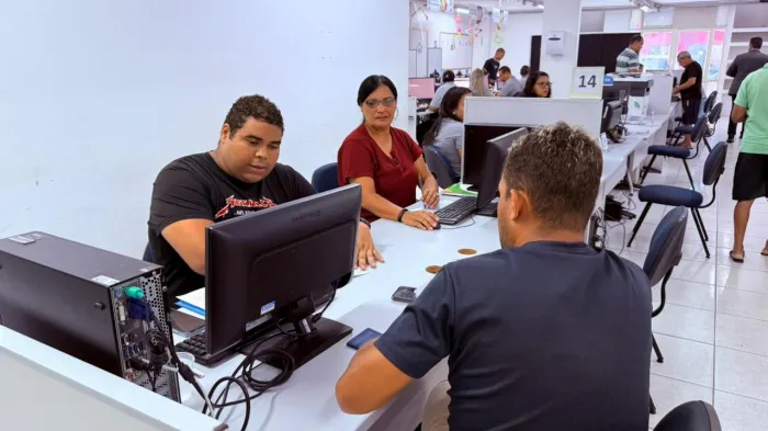 Interessados devem comparecer a uma das 12 unidades de atendimento do Sine Alagoas - Raquel Simões / Ascom Seteq