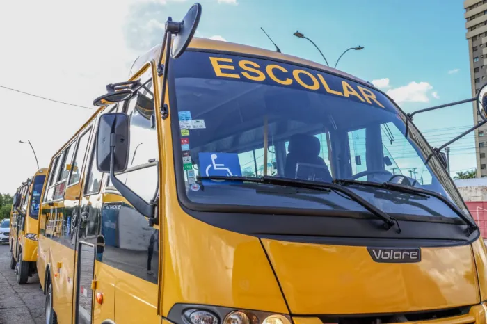 Chuvas e falta de água alteram rotina em unidades de ensino de Petrolina