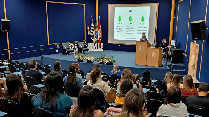 Saúde promove qualificação sobre AVC , arboviroses e sarampo