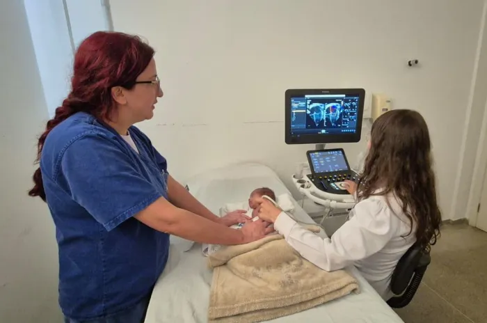 Novo equipamento do Hospital Esaú Matos permite detectar doenças cardíacas em bebês antes do nascimento