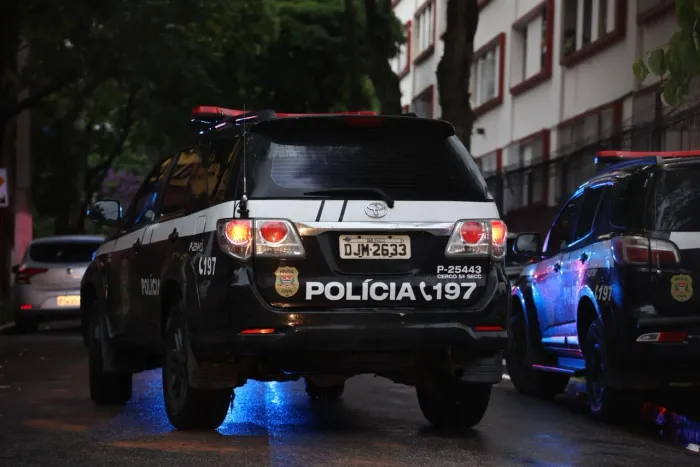 Operação da Polícia Civil no centro de SP prende quatro suspeitos de tráfico de drogas e roubo a motoristas