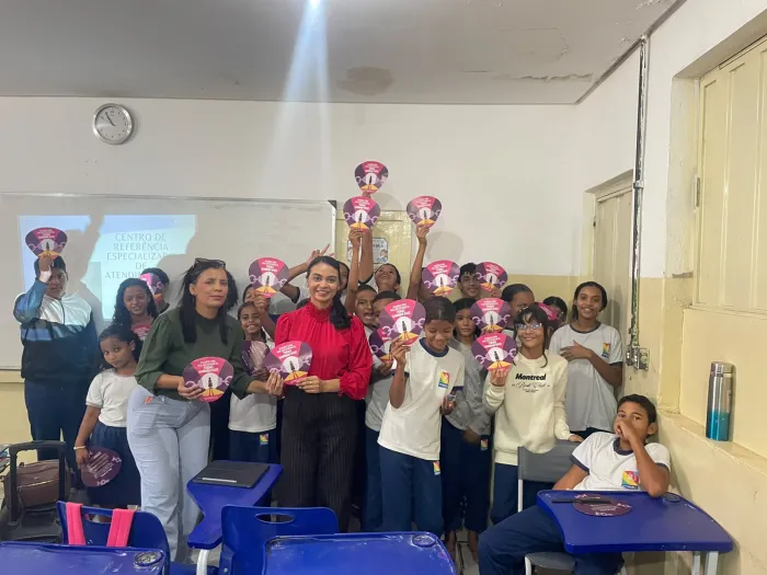 Ações educativas orientam estudantes de Petrolina sobre prevenção à violência contra a mulher