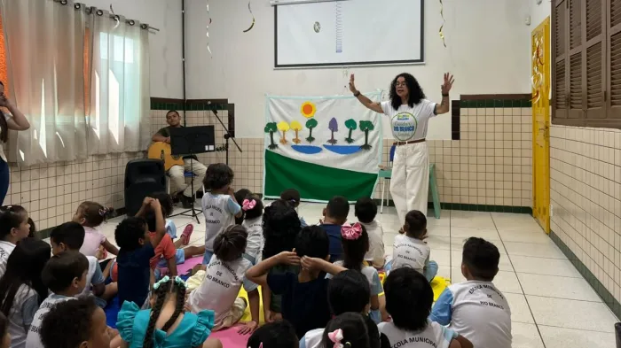 Programa Cuidar Rio Branco leva educação ambiental às escolas e incentiva o cuidado com os recursos hídricos desde a infância