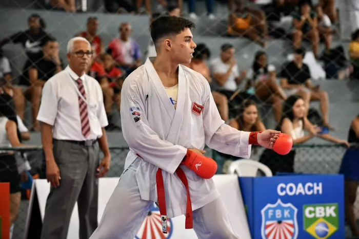 Karateca baiano disputa etapa final do Campeonato Brasileiro em Pernambuco