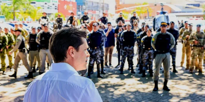 “Nenhuma facção criminosa controla um palmo sequer do nosso território”, afirma Daniel Vilela em Anápolis