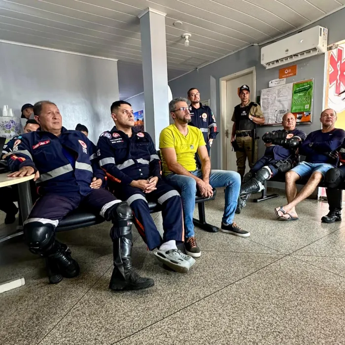 Treinamentos abordam emergências clínicas, psiquiátricas e traumáticas para qualificar as equipes de socorro