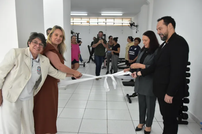 Com modernos aparelhos, academia do Conviver Tupi incentiva hábitos saudáveis