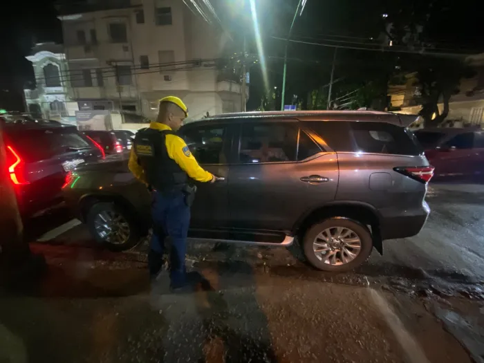 A tentativa de furto foi confirmada por imagens captadas pelo sistema de câmeras do Centro de Operações Rio - Divulgação