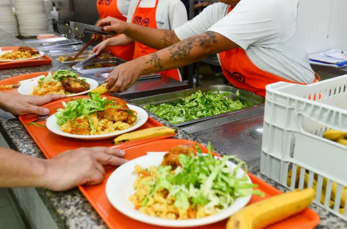 Bom Prato celebra Dia Mundial do Macarrão com refeição especial no domingo (25)