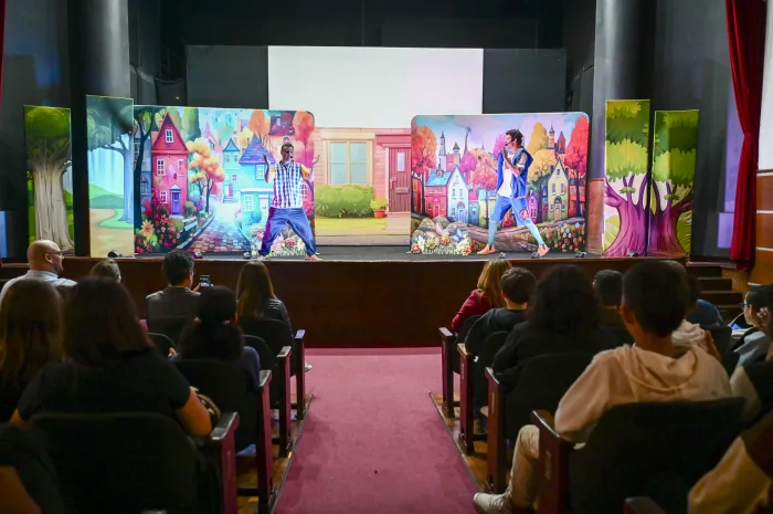 CGE SP promove 2ª edição de peça teatral sobre integridade para estudantes
