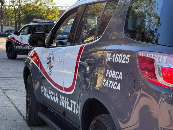 PM de SP prende homem com mais de 700 porções de drogas zona leste na capital