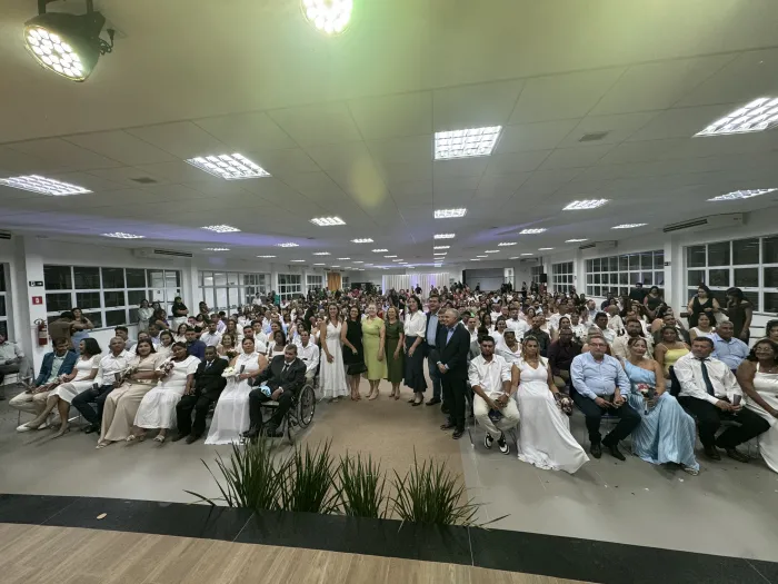 Casamento Comunitário oficializa a união de 49 casais em Primavera do Leste