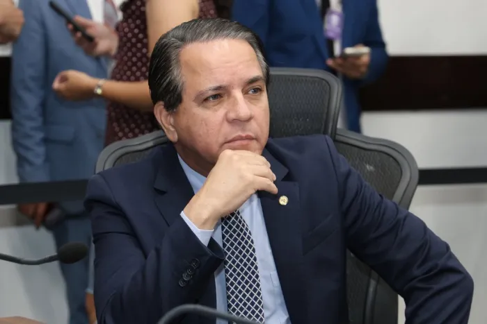 Autor do projeto de lei, Coronel David