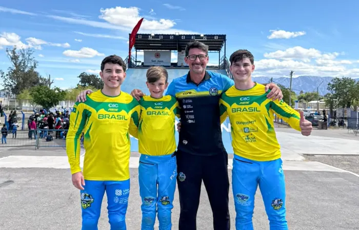Atletas de BMX do Programa Viva Lucas conquistam sete pódios na Argentina