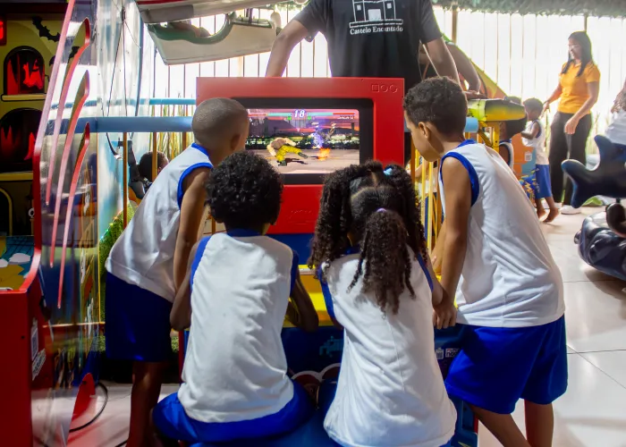 27/10/2026 - Parceria entre Prefeitura e Rotary proporciona dia de recreação para 50 crianças em Lauro de Freitas