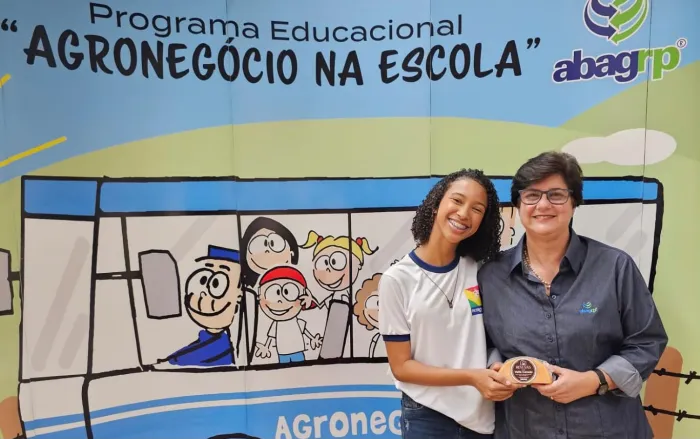 Estudante da rede municipal de Petrolina é finalista nacional em concurso sobre o agronegócio pelo segundo ano consecutivo