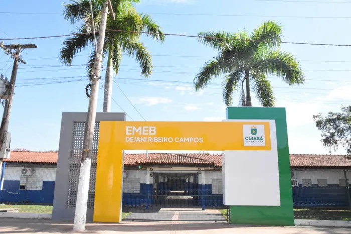Emeb Dejani Ribeiro Campos recebe reforço na estrutura física com intervenções emergenciais