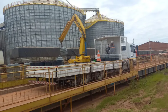 Mais segurança: Ipem-PR fiscaliza balanças rodoviárias na região de Maringá