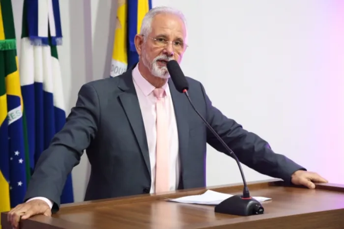 Sergio Nogueira cobra Energisa por falhas recorrentes no fornecimento de energia em Dourados