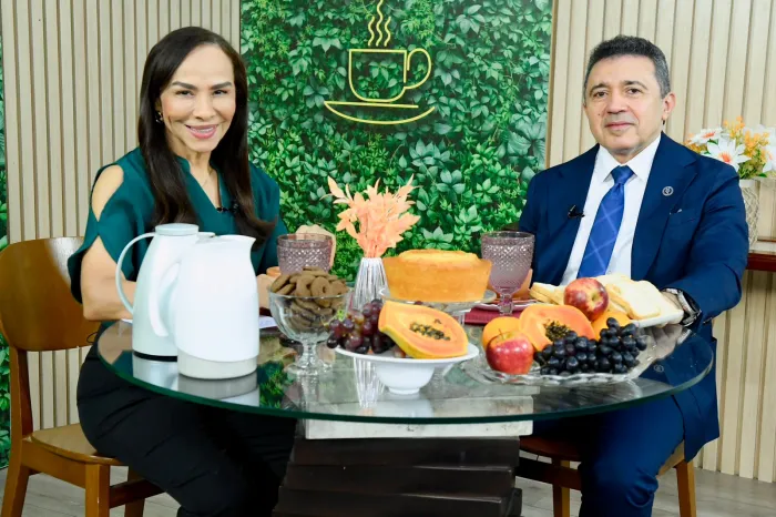 Elda Borges recebeu o desembargador José Nilo Ribeiro Filho no Café desta quarta-feira