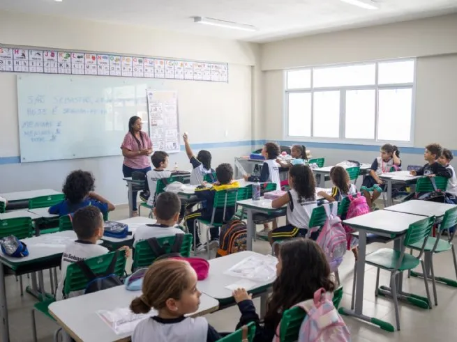 São Sebastião institui Política Municipal de Alfabetização com acompanhamento e suporte especializado