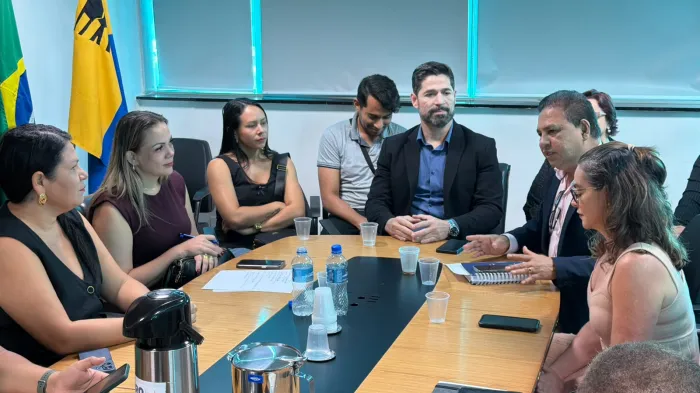  Entre os assuntos apresentados pela parlamentar está a reforma da quadra esportiva da Escola Estadual de Ensino Fundamental Inácio de Loyola (Foto: Assessoria parlamentar)