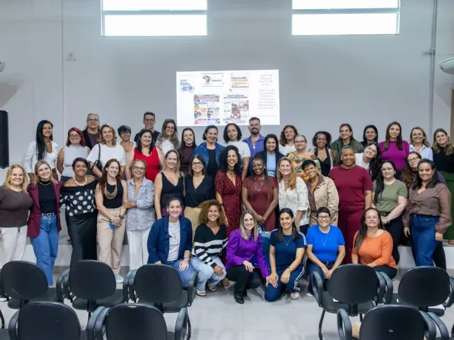 Prefeitura de São Sebastião capacita diretores escolares com foco na implementação dos Protocolos Antirracistas do MEC