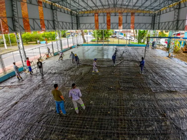 Prefeitura revitaliza CAE São Francisco e prevê novas obras em quadras e espaços esportivos de São Sebastião